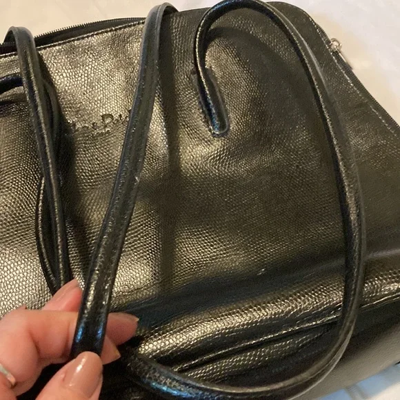 Cleo  & Patek black purse - Picture 4 of 11